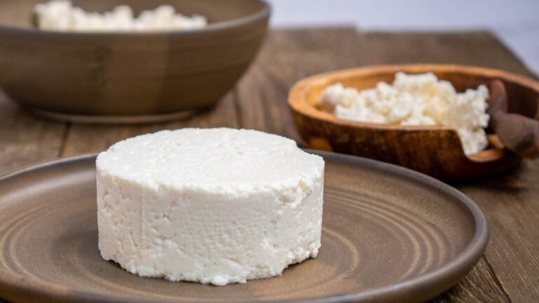 Substitutes for Queso Fresco Cheese